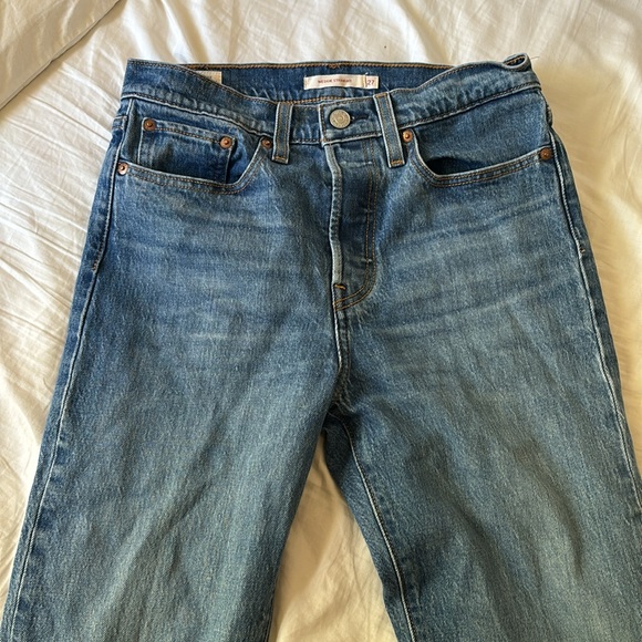 Levi’s Jeans - Picture 3 of 4